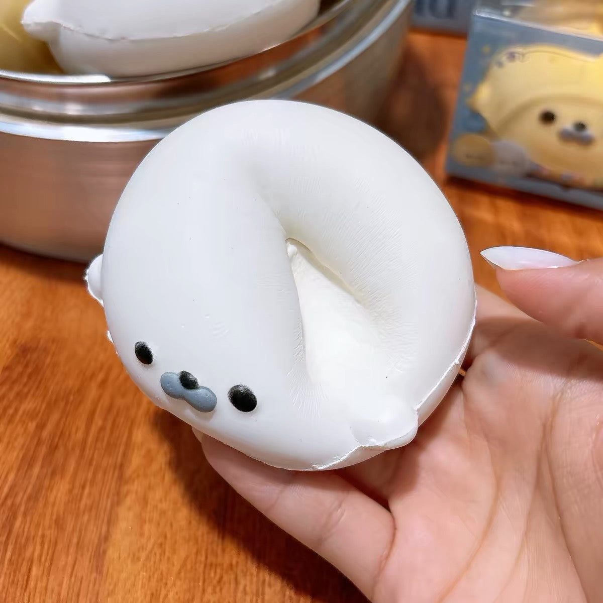 🦭🤍 Hachimi Little Seal แมวน้ำน้อย Squishy ของแท้ เนื้อนุ่ม Slow Rising พร้อมกล่อง ของสะสมพรีเมียม