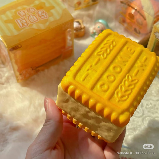 🍪🧈 Moozy Butter Cookie คุกกี้เนยสอดไส้ Squishy ของแท้ เนื้อนุ่ม Slow Rising ของสะสมพรีเมียม