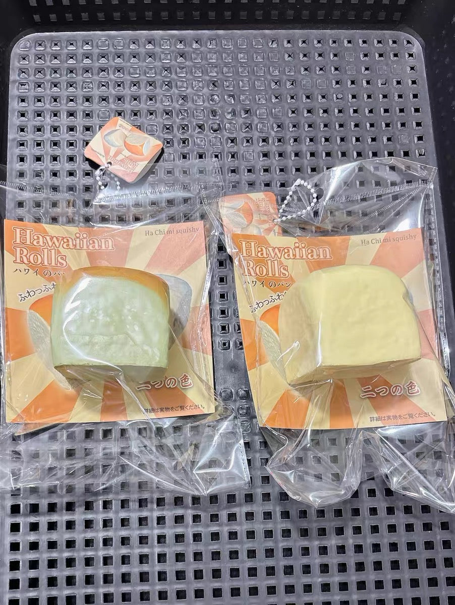 🍞✨ Hachimi Sandwich Bread Set ขนมปังแซนด์วิชคู่ 2 ชิ้น Squishy ของแท้ เนื้อนุ่ม Slow Rising ของสะสมพรีเมียม