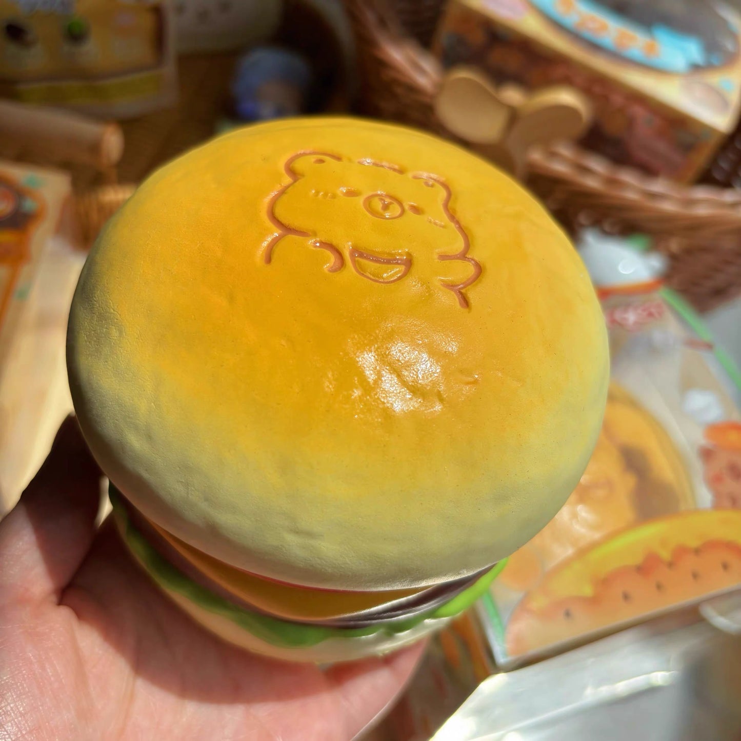 🍔🦫 Moozy Capybara Hamburger แฮมเบอร์เกอร์คาปิบาร่า Squishy ของแท้ เนื้อนุ่ม Slow Rising พร้อมแพ็กเกจ