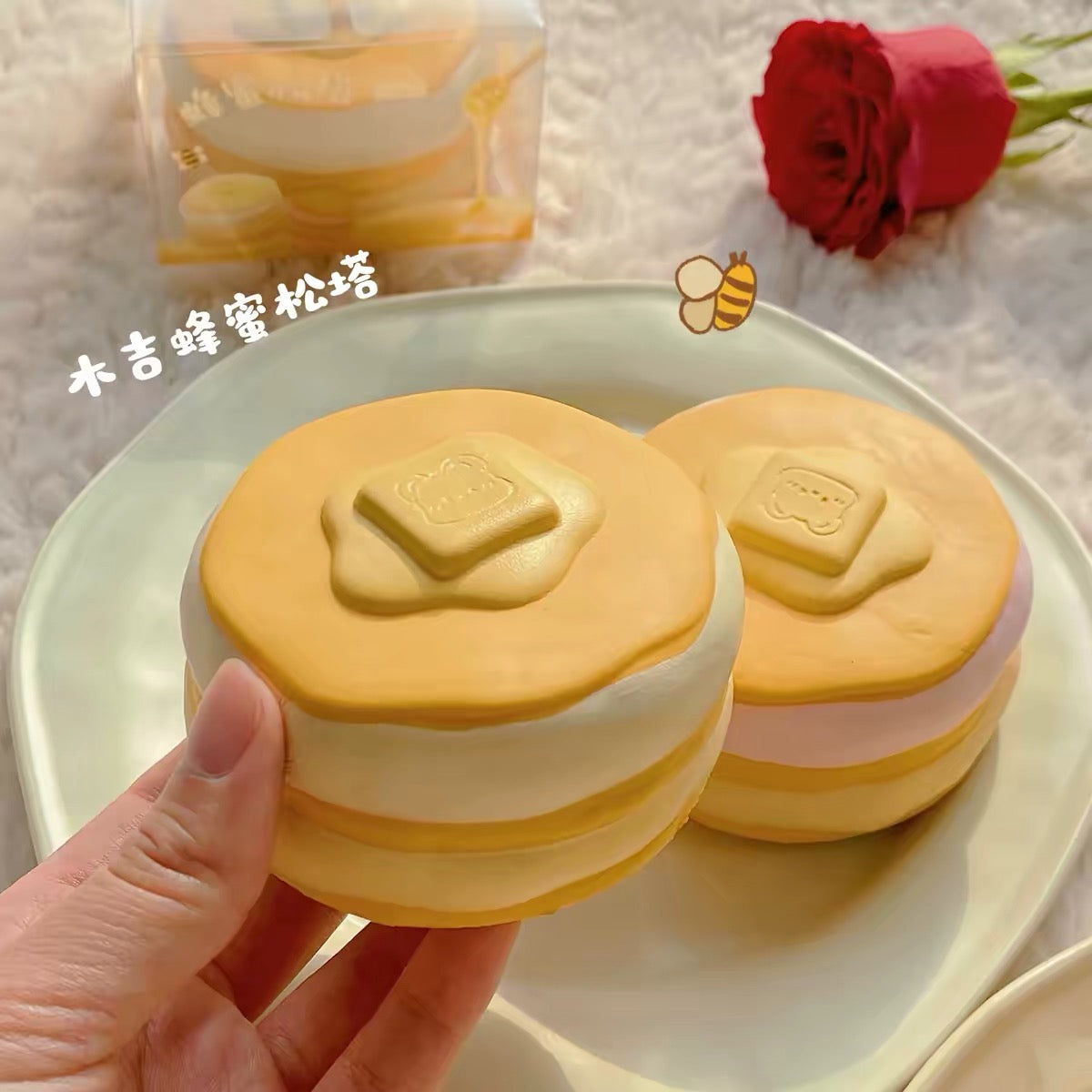 🥞🐻 Moozy Little Bear Cream Pancake Squishy แพนเค้กครีมหมี ของแท้ 100% เนื้อนุ่ม Slow Rising ของเล่นบีบคลายเครียด ของสะสมพรีเมียม