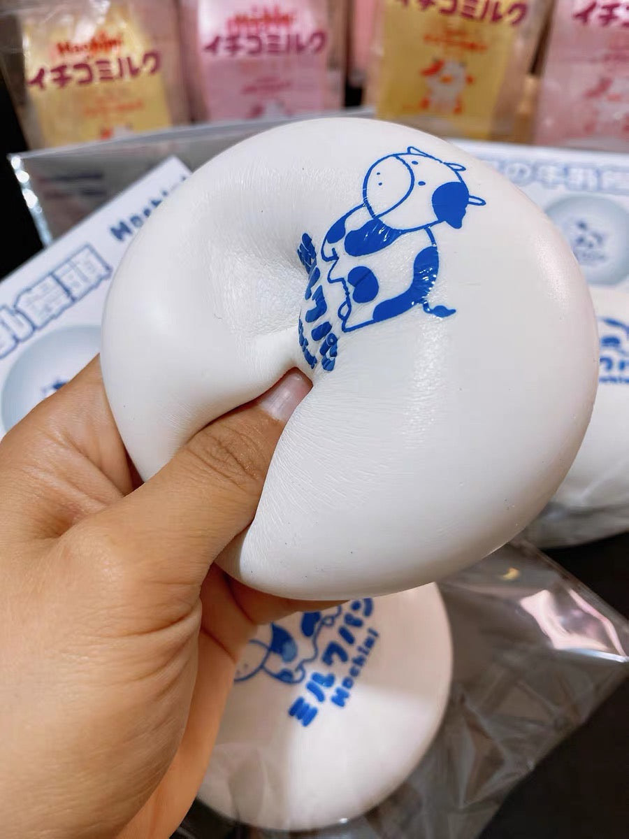 🥛🐄 Hachimi Cow Milk นมวัว Squishy ของแท้ เนื้อนุ่ม Slow Rising มีกลิ่นหอม ของสะสมพรีเมียม