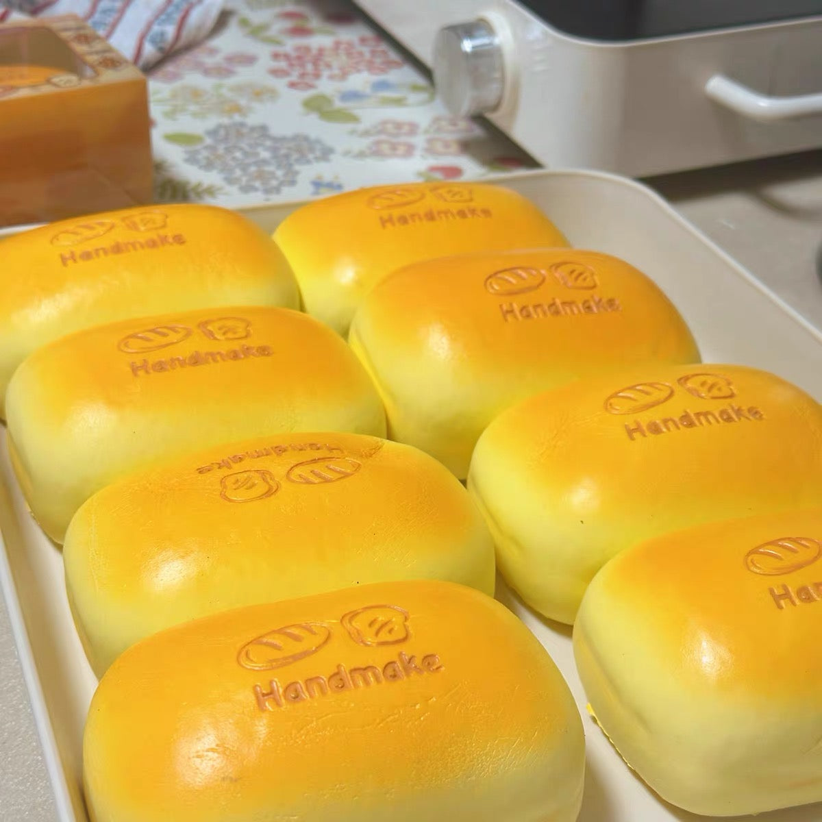 🧈🍞 Moozy Butter Bread Squishy ขนมปังเนย ของแท้ 100% เนื้อนุ่ม Slow Rising กลิ่นขนมปัง ของเล่นบีบคลายเครียด ของสะสมพรีเมียม