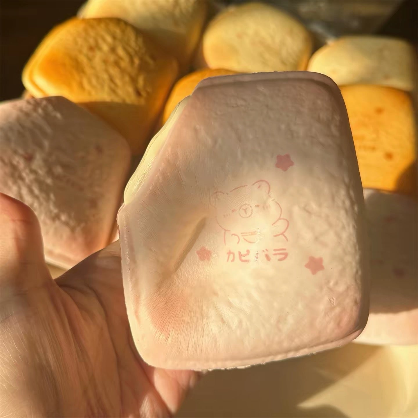 🍞🦫 Moozy Capybara Pocket Bread ขนมปังคาปิบาร่า Squishy ของแท้ เนื้อนุ่ม Slow Rising มี 3 แบบ ของสะสมพรีเมียม