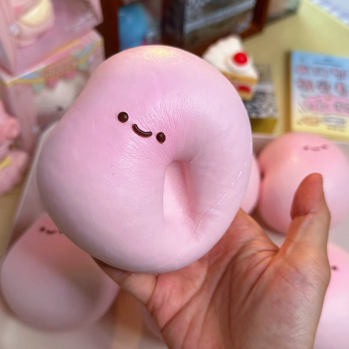 🫛💚 Moozy Pea Squishy ถั่วลันเตารุ่นใหญ่ ของแท้ เนื้อนุ่ม Slow Rising ไซซ์ใหญ่เต็มมือ