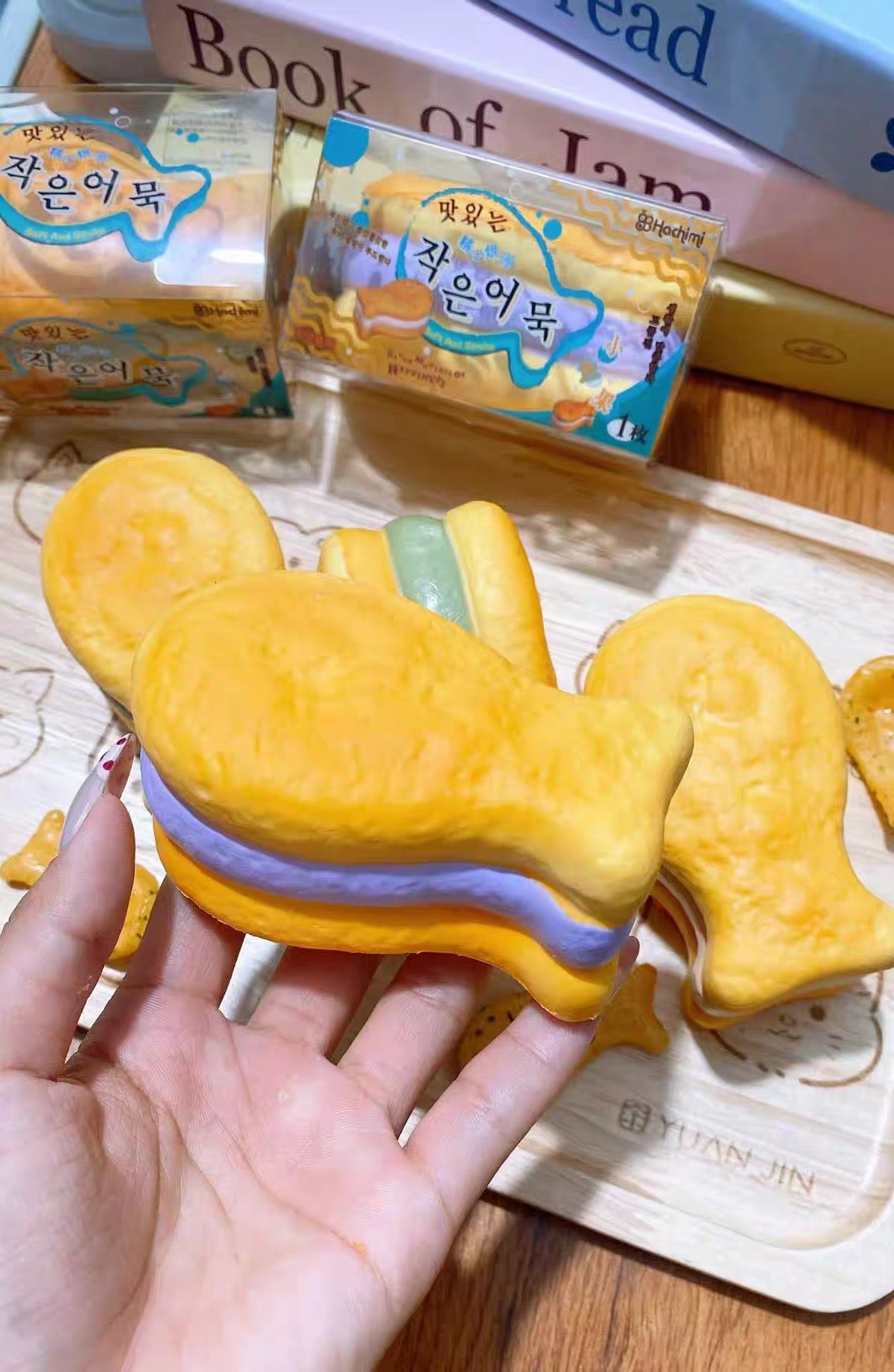 Hachimi Little Fish Bread Squishy Set 4 ชิ้น ขนมปังปลาญี่ปุ่น Slow Rising Squishy บีบคลายเครียด นุ่มพิเศษ รุ่นพรีเมียม🐟🐠