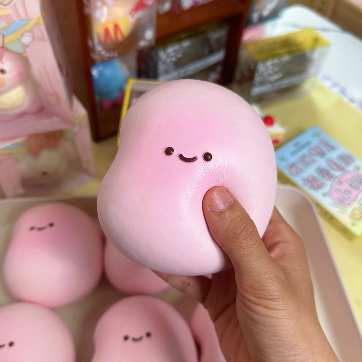 🫛💚 Moozy Pea Squishy ถั่วลันเตารุ่นใหญ่ ของแท้ เนื้อนุ่ม Slow Rising ไซซ์ใหญ่เต็มมือ
