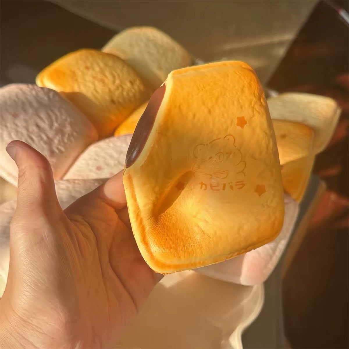 🍞🦫 Moozy Capybara Pocket Bread ขนมปังคาปิบาร่า Squishy ของแท้ เนื้อนุ่ม Slow Rising มี 3 แบบ ของสะสมพรีเมียม