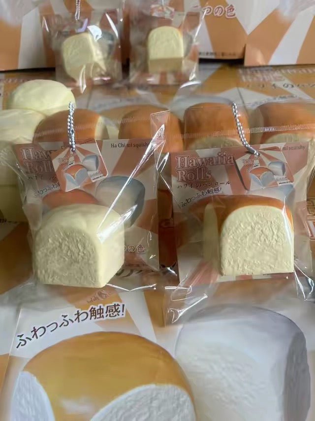 🍞✨ Hachimi Sandwich Bread Set ขนมปังแซนด์วิชคู่ 2 ชิ้น Squishy ของแท้ เนื้อนุ่ม Slow Rising ของสะสมพรีเมียม