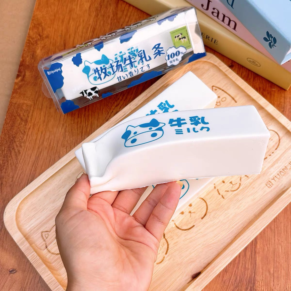 🥛🌾 Hachimi Farm Milk Stick แท่งนมฟาร์ม Squishy ของแท้ เนื้อนุ่ม Slow Rising ไซซ์พกพา