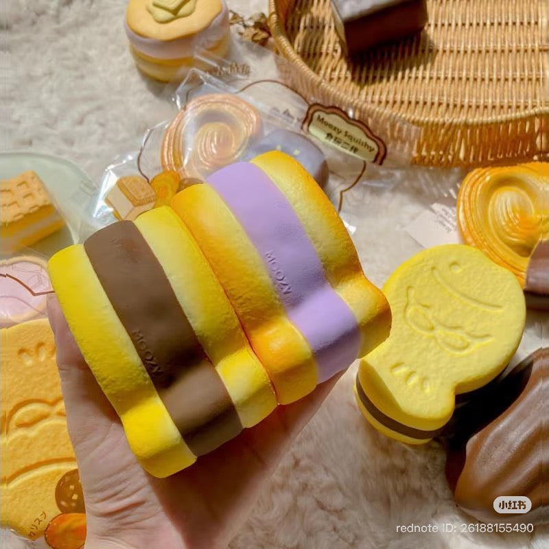 🐟🎌 Moozy Taiyaki ขนมปลาไทยากิ Squishy ของแท้ เนื้อนุ่ม Slow Rising ของสะสมพรีเมียม